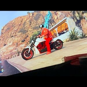 Meet your Posher, Malik